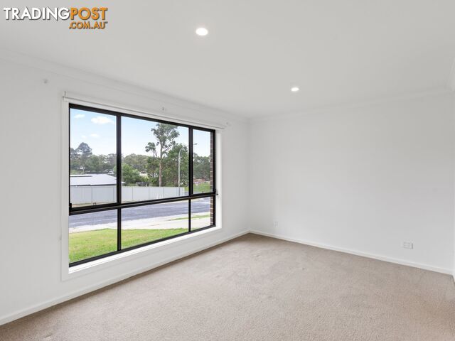 1/2 Kurrajong Crescent KALARU NSW 2550