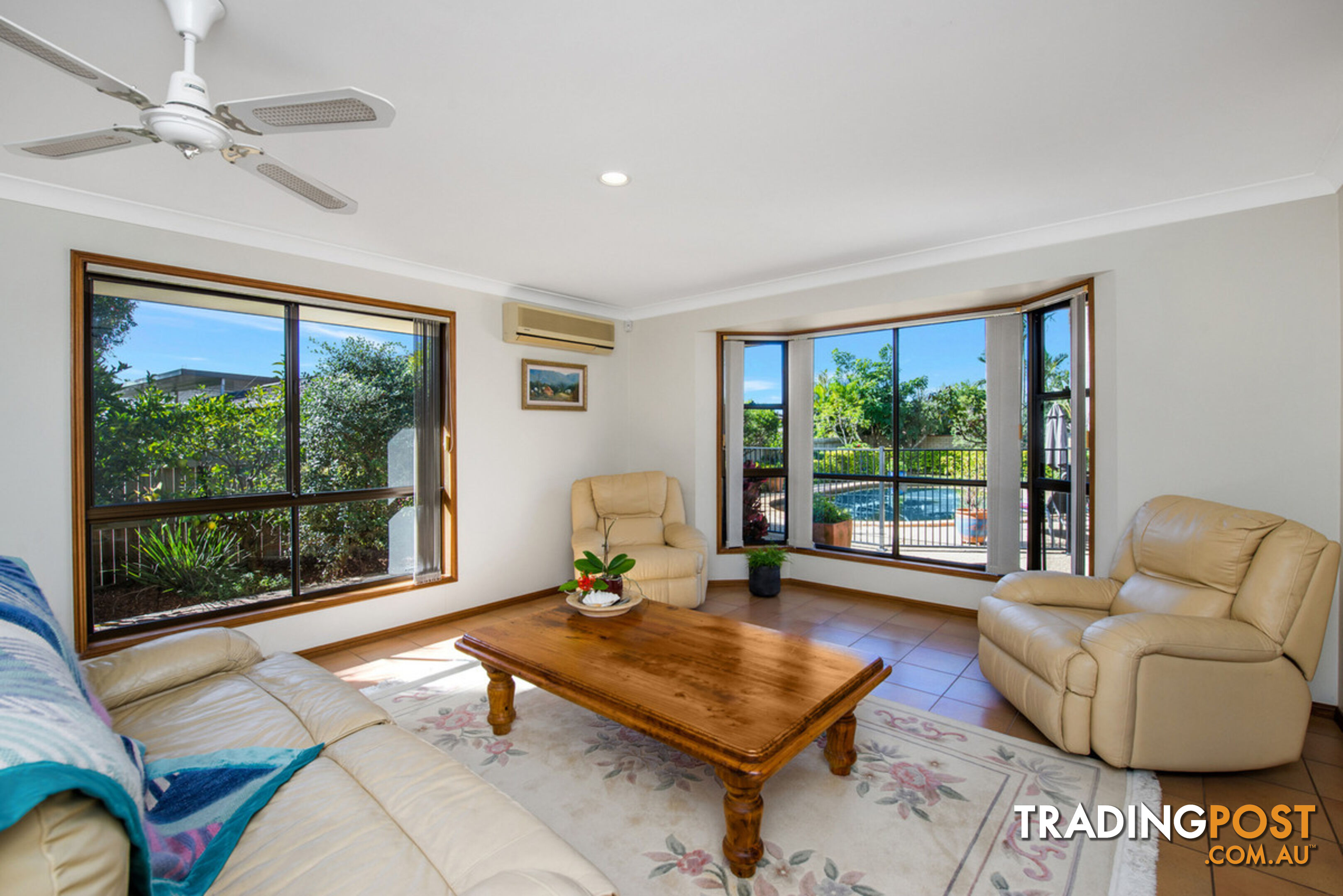 4 Erindale Court HELENSVALE QLD 4212