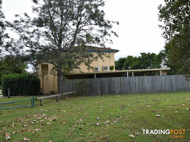 16 Hialeah Crescent HELENSVALE QLD 4212