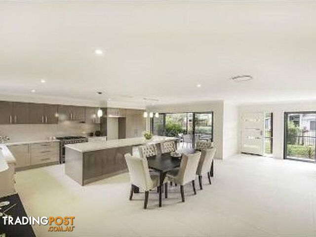 21 Bunderoo Circuit PIMPAMA QLD 4209