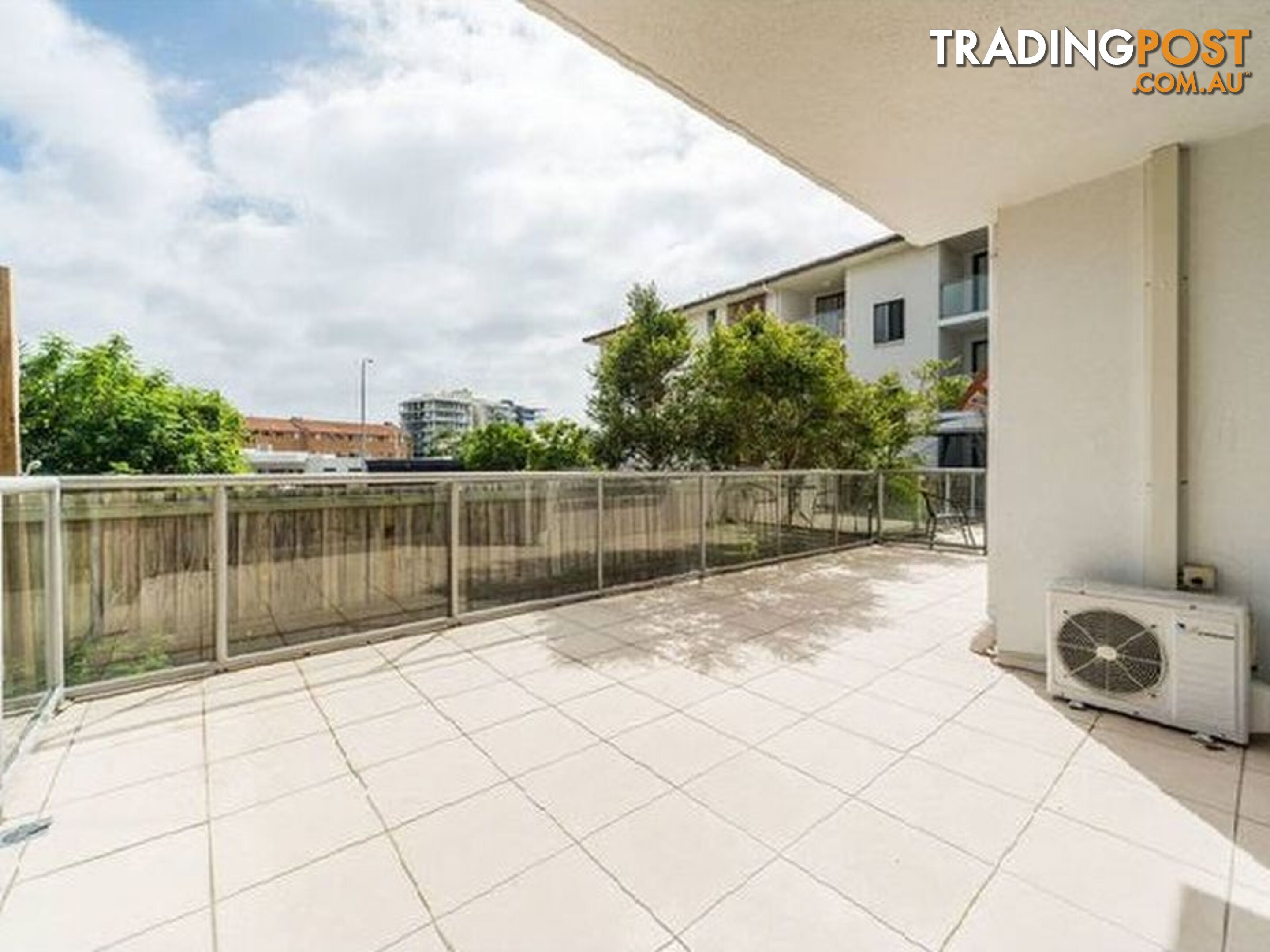 4/32 Bath Street LABRADOR QLD 4215