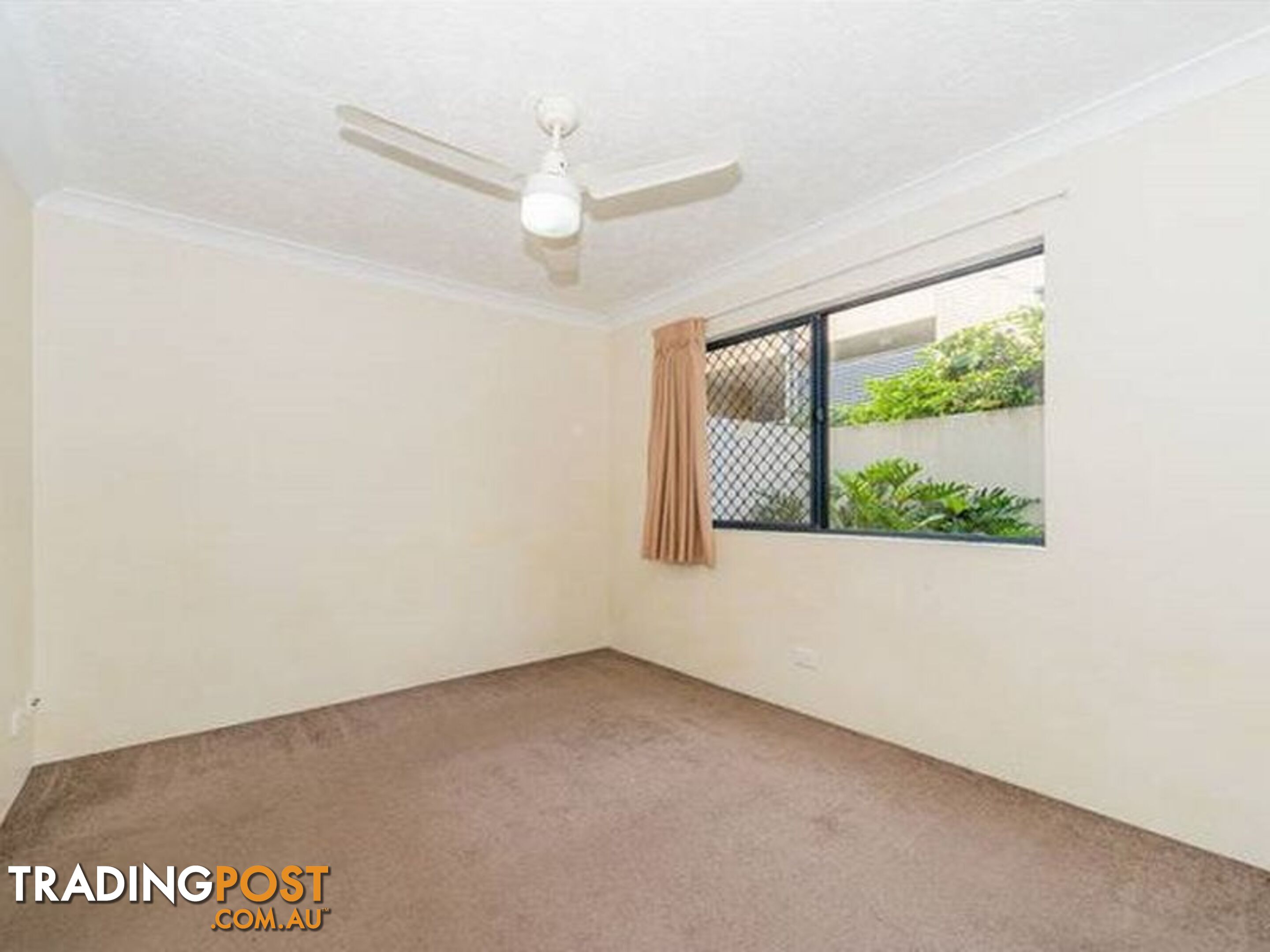 4/32 Bath Street LABRADOR QLD 4215