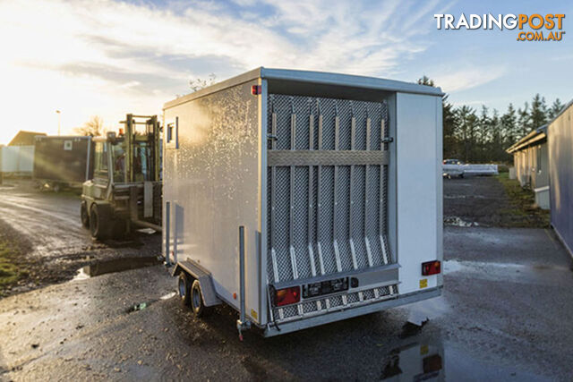 SCANVOGN - 320 ACCESSIBLE BATHROOM TRAILER - photo 2 of 11