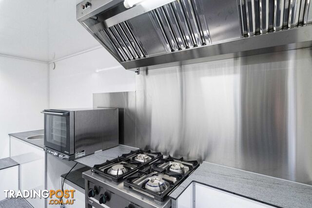 SCANVOGN - MOBILE RESTAURANT TRAILER - photo 2 of 9