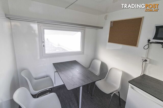 2026 SCANVOGN 420 OFFICE TRAILER WITH TANK TOILET (6 PERSON) - photo 2 of 4