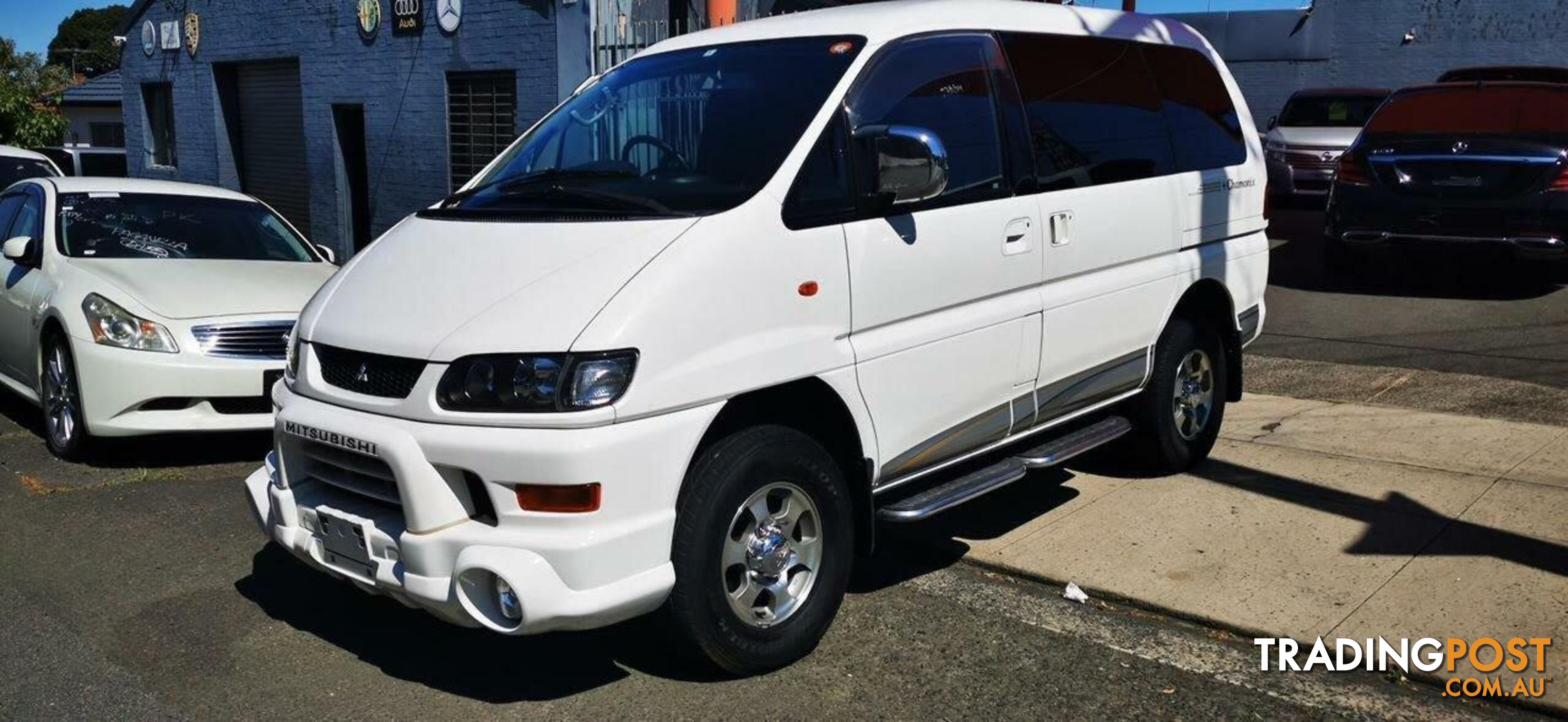 2004 MITSUBISHI DELICA (NO BADGE)  -