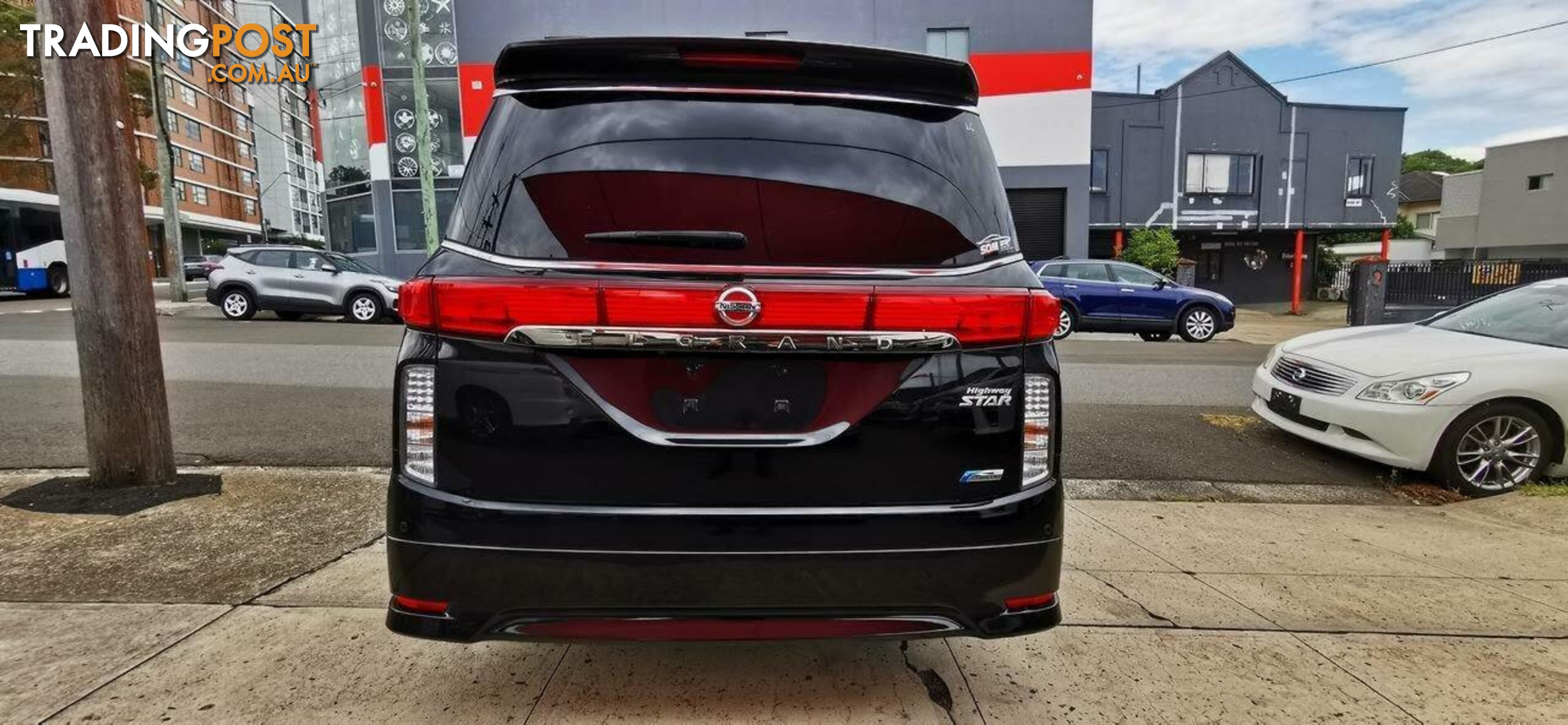 2010 NISSAN ELGRAND HIGHWAY STAR PREMIUM  -