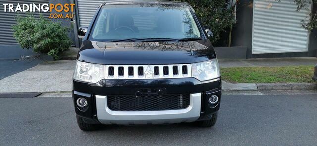 2011 MITSUBISHI DELICA D:5  -