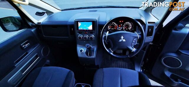 2011 MITSUBISHI DELICA D:5  -