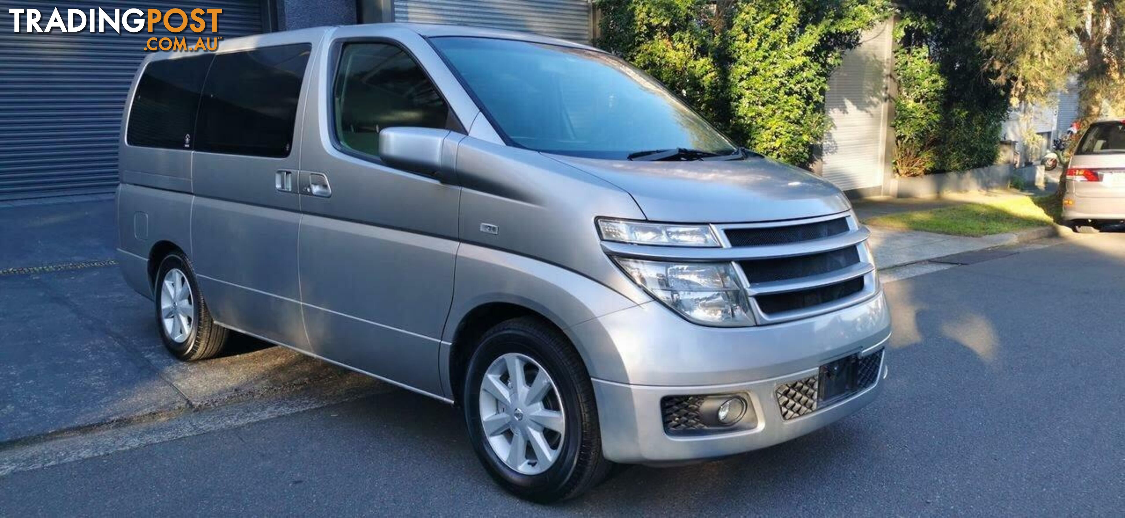 2004 NISSAN ELGRAND X  -