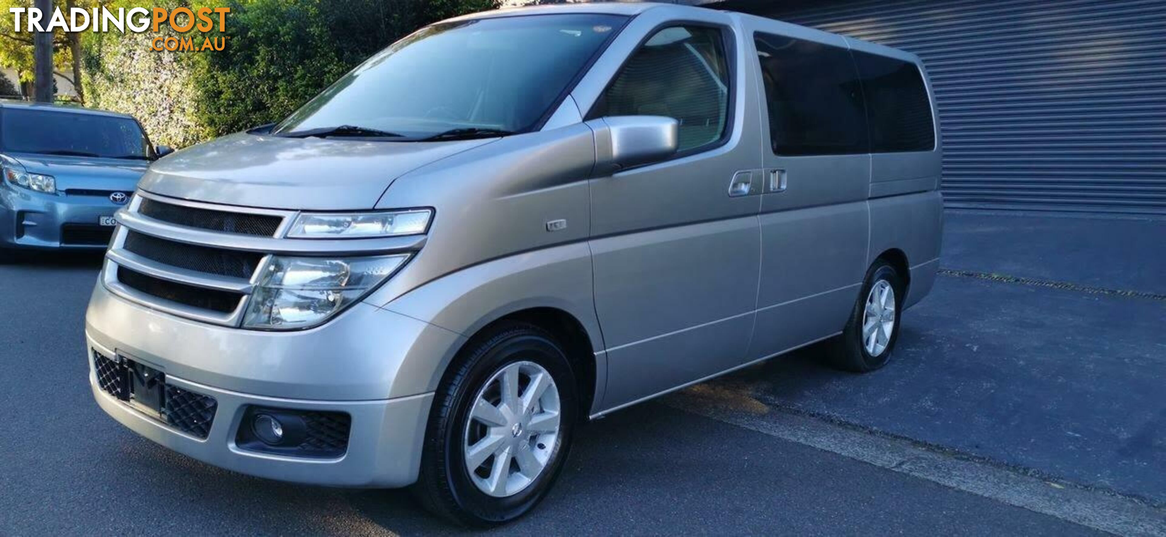 2004 NISSAN ELGRAND X  -