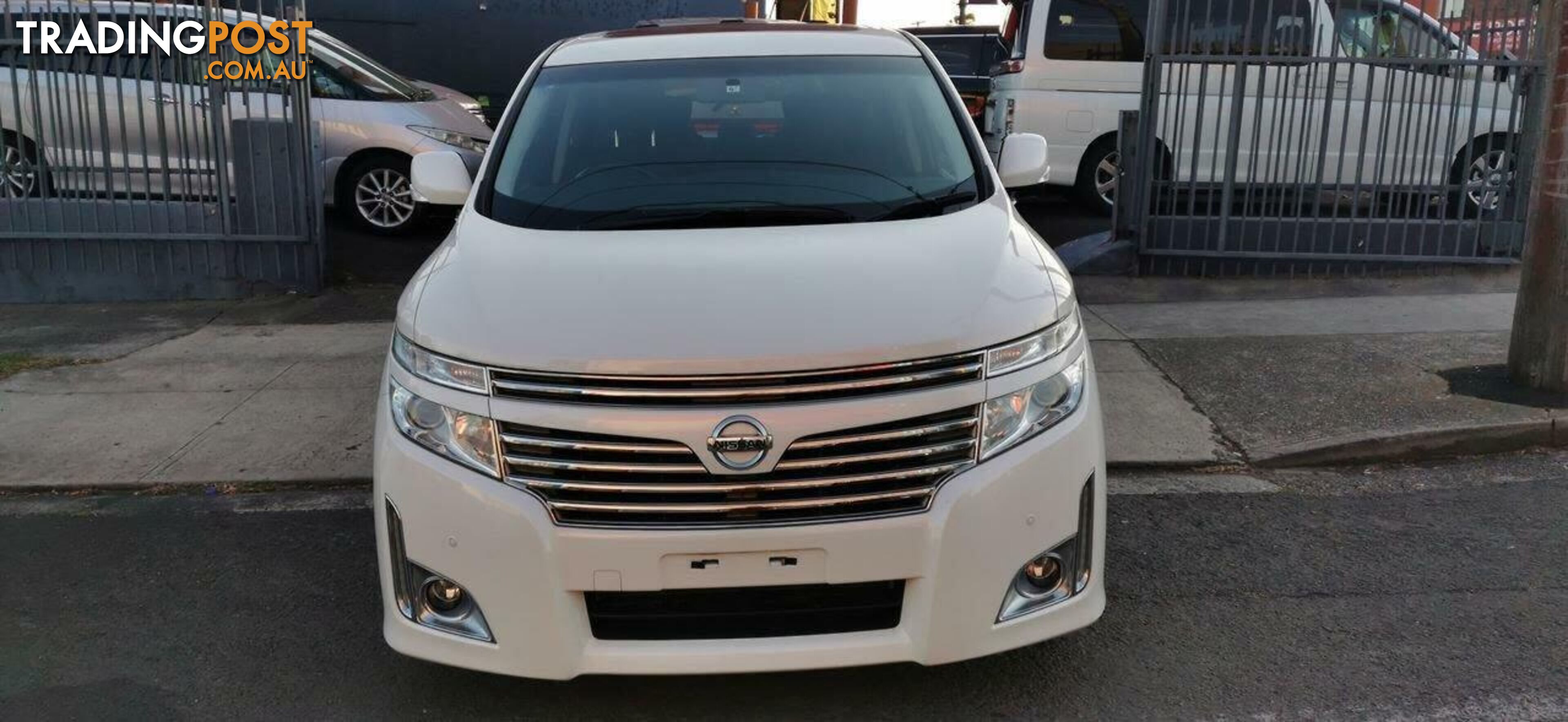 2011 NISSAN ELGRAND VIP  -