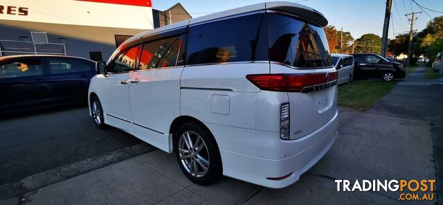 2011 NISSAN ELGRAND VIP  -