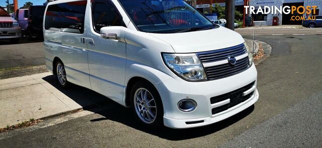 2009 NISSAN ELGRAND HIGHWAY STAR  -