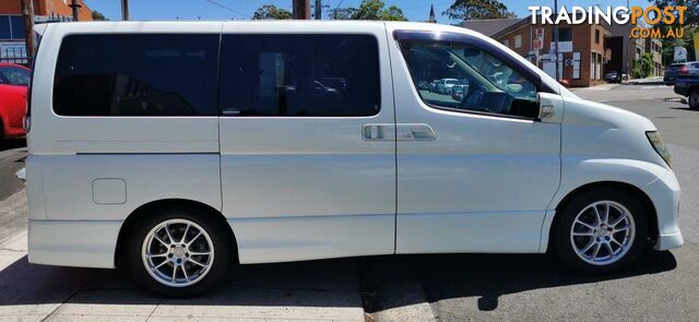 2009 NISSAN ELGRAND HIGHWAY STAR  -