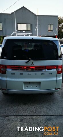 2012 MITSUBISHI DELICA D:5  -