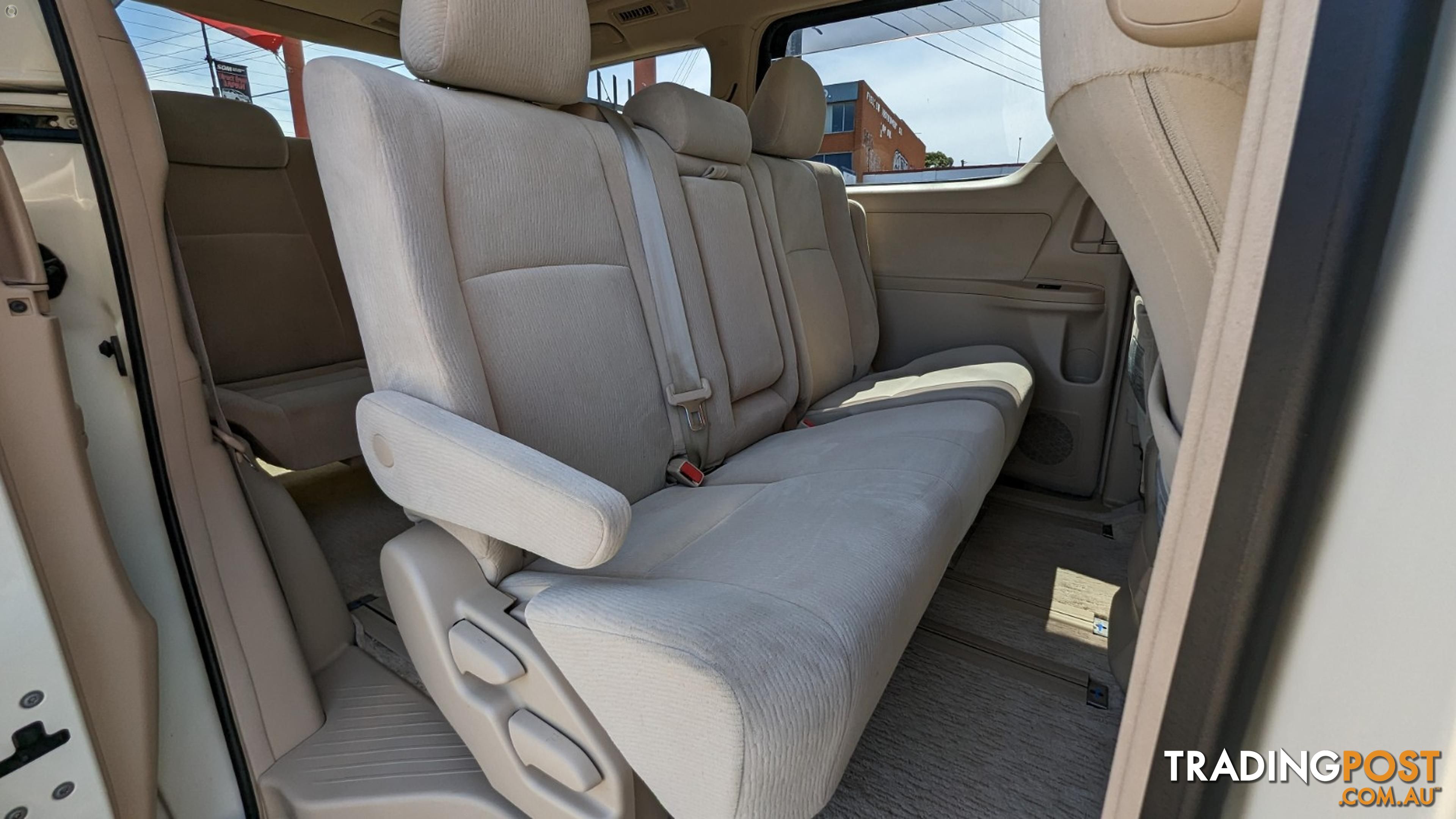 2009 TOYOTA ALPHARD (NO BADGE)  -