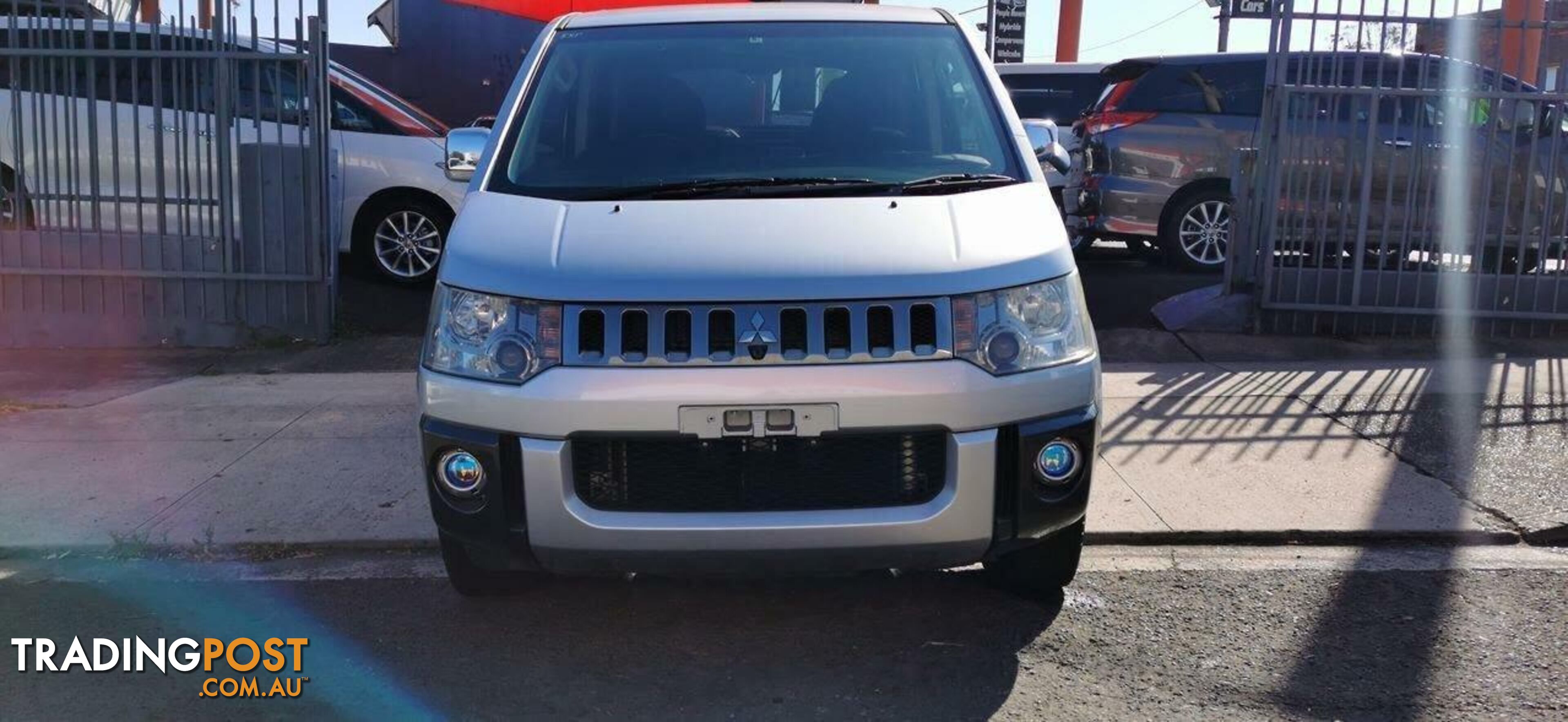 2008 MITSUBISHI DELICA D:5  -