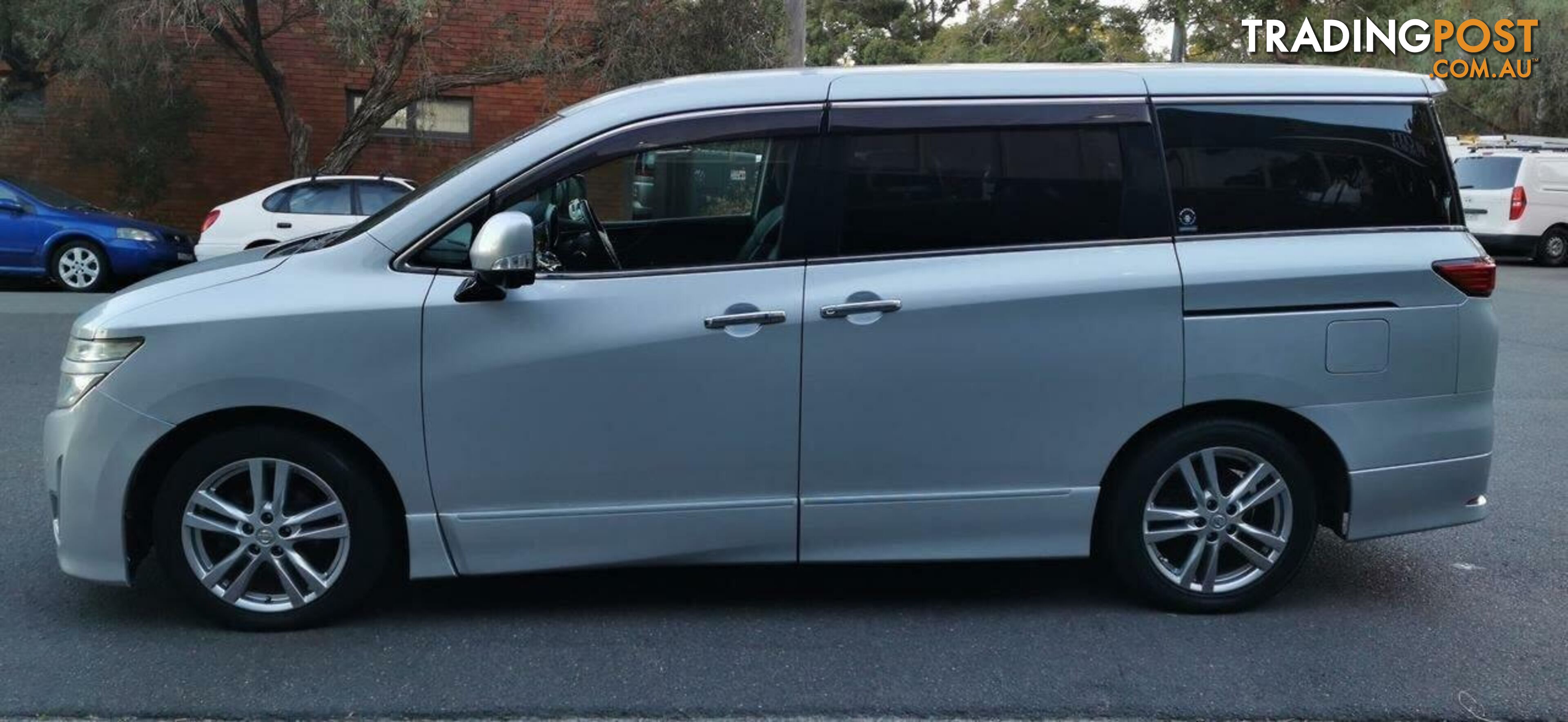 2011 NISSAN ELGRAND HIGHWAY STAR  -