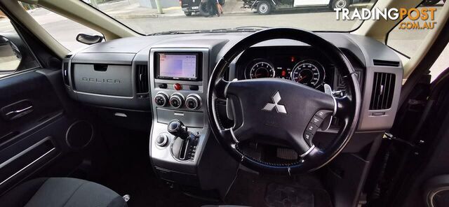 2011 MITSUBISHI DELICA D:5  -