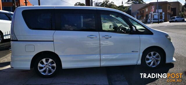 2013 NISSAN SERENA HIGHWAY STAR  -