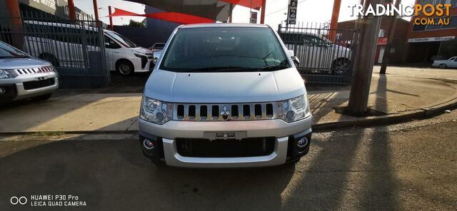 2008 MITSUBISHI DELICA D:5  -