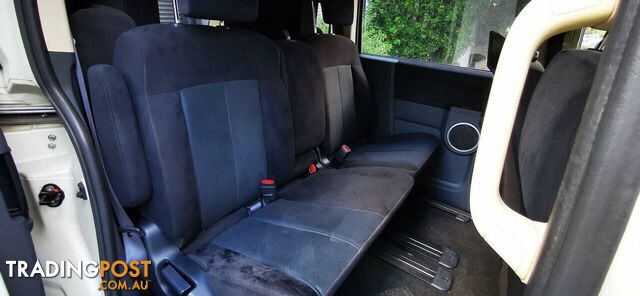 2009 MITSUBISHI DELICA D:5  -