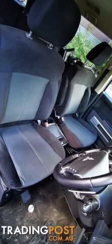 2009 MITSUBISHI DELICA D:5  -