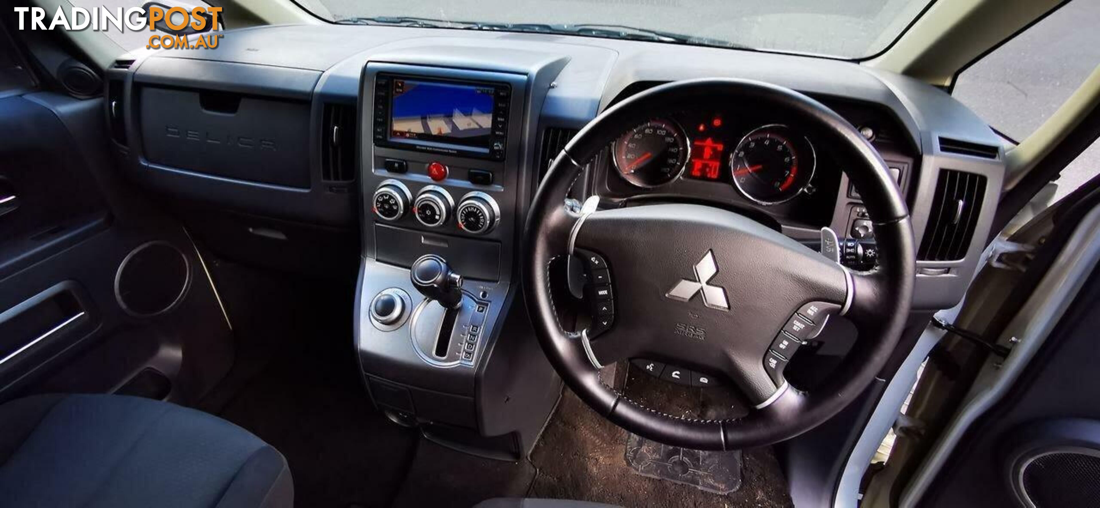 2009 MITSUBISHI DELICA D:5  -