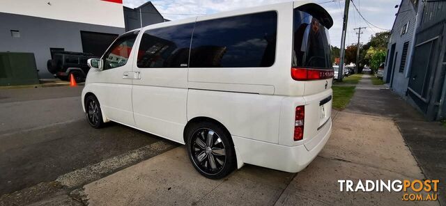 2005 NISSAN ELGRAND (NO BADGE)  -