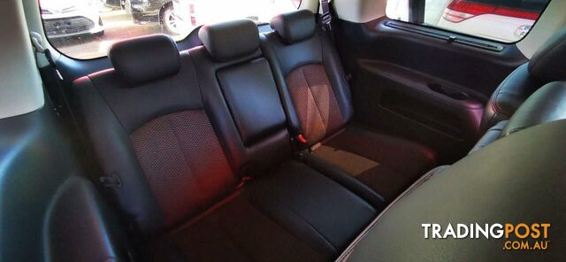 2011 NISSAN ELGRAND HIGHWAY STAR  -