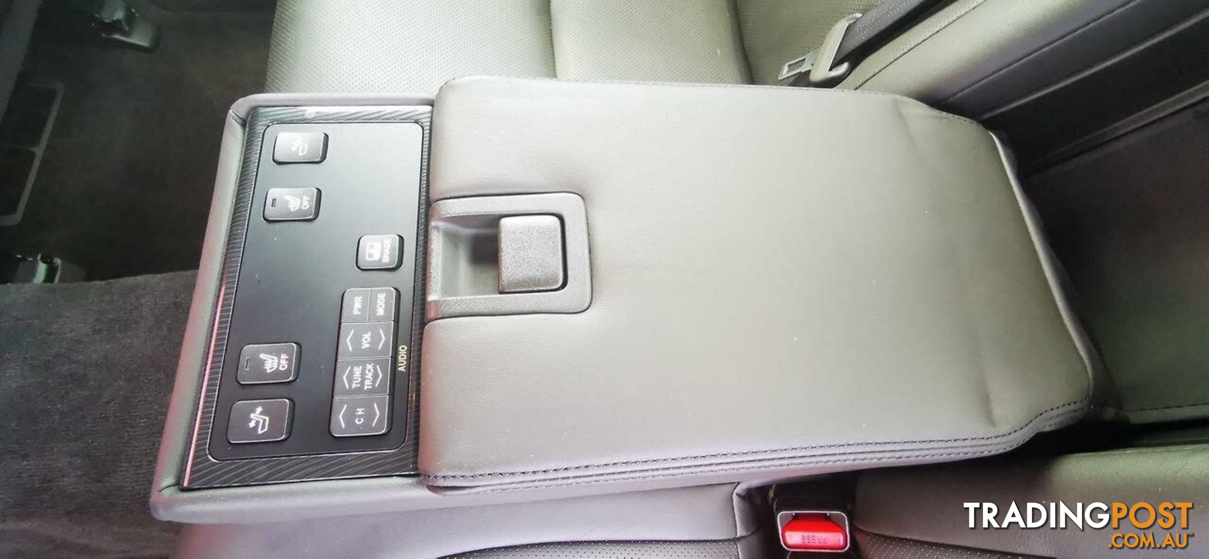 2009 TOYOTA CROWN HYBRID SPECIAL EDITION  -