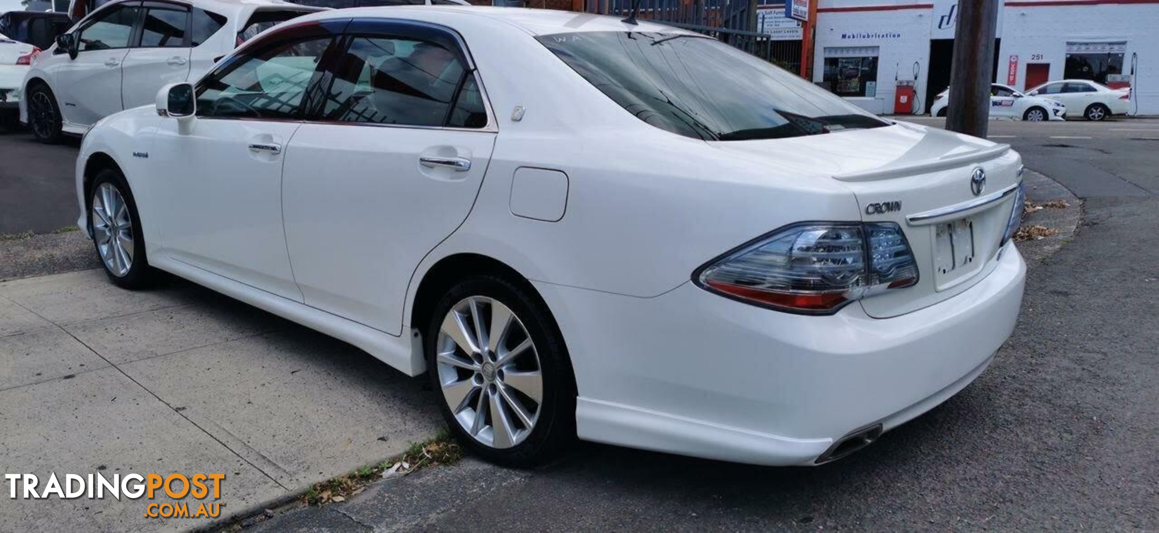 2009 TOYOTA CROWN HYBRID SPECIAL EDITION  -