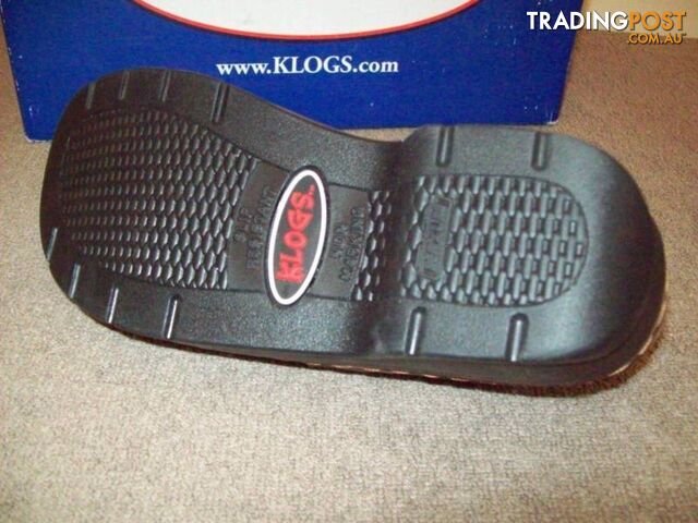 New Womens Morgan Closed Back Klogs-Distressed Leather - Size 7 W - photo 3 of 5