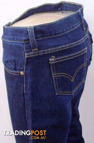 Mens Levi's 560 Comfort Fit Button Zip Fly Tapered Denim Jeans - photo 5 of 6