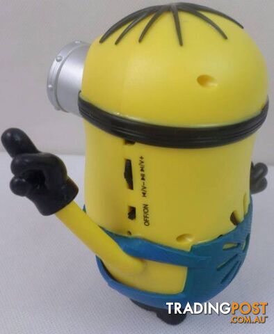 Despicable Me 2 - Dave Minion Portable Mini Speaker w/ AM/FM usb - photo 2 of 8