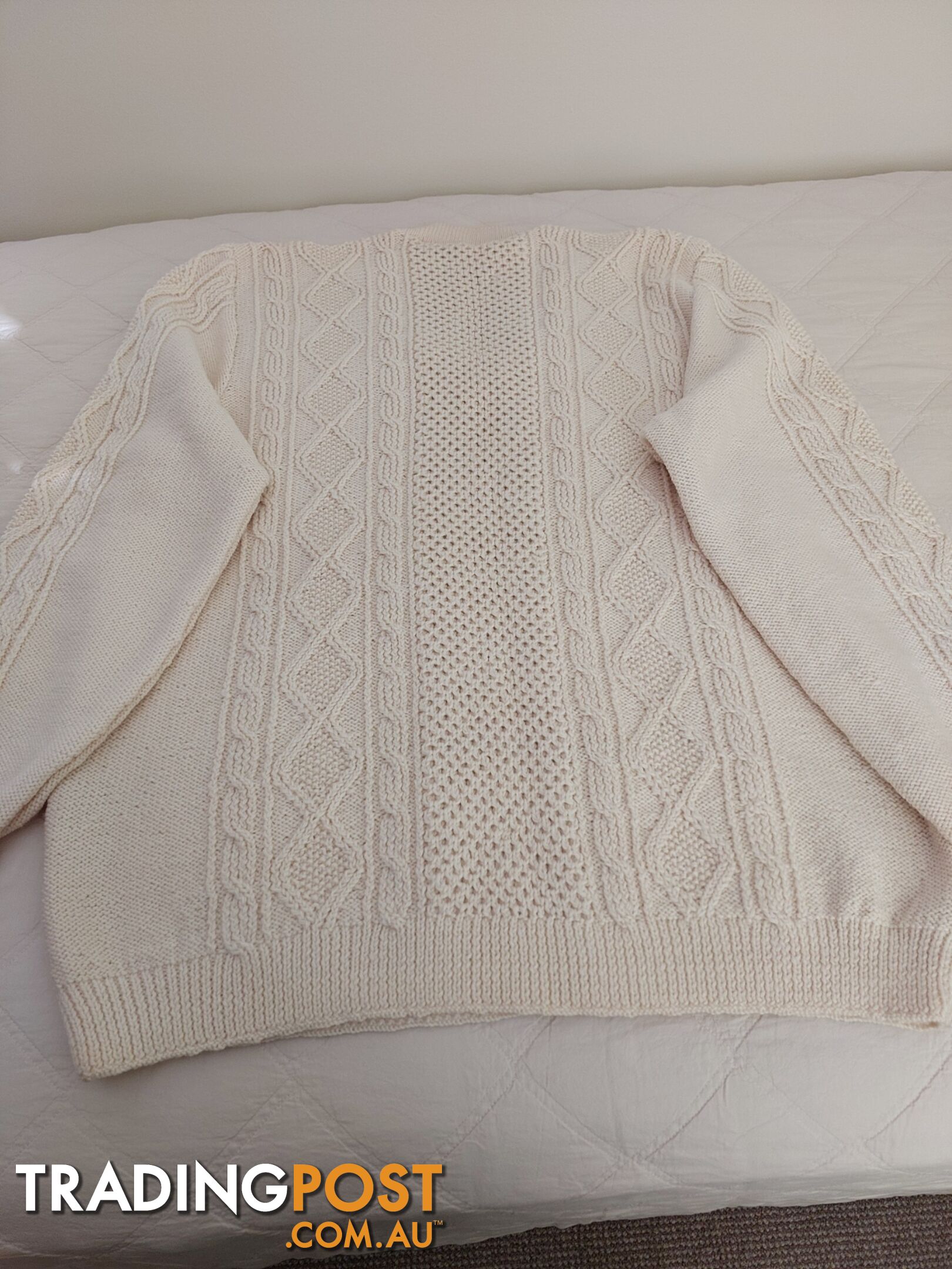 QUALITY HAND KNITTED BIG MEN'S WOOLLEN PATTERNED JUMPER – $80 CASH COLLECT IN MAROUBRA