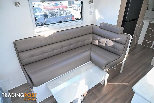 2022 Malibu Mayfair Wildtracker - photo 5 of 28