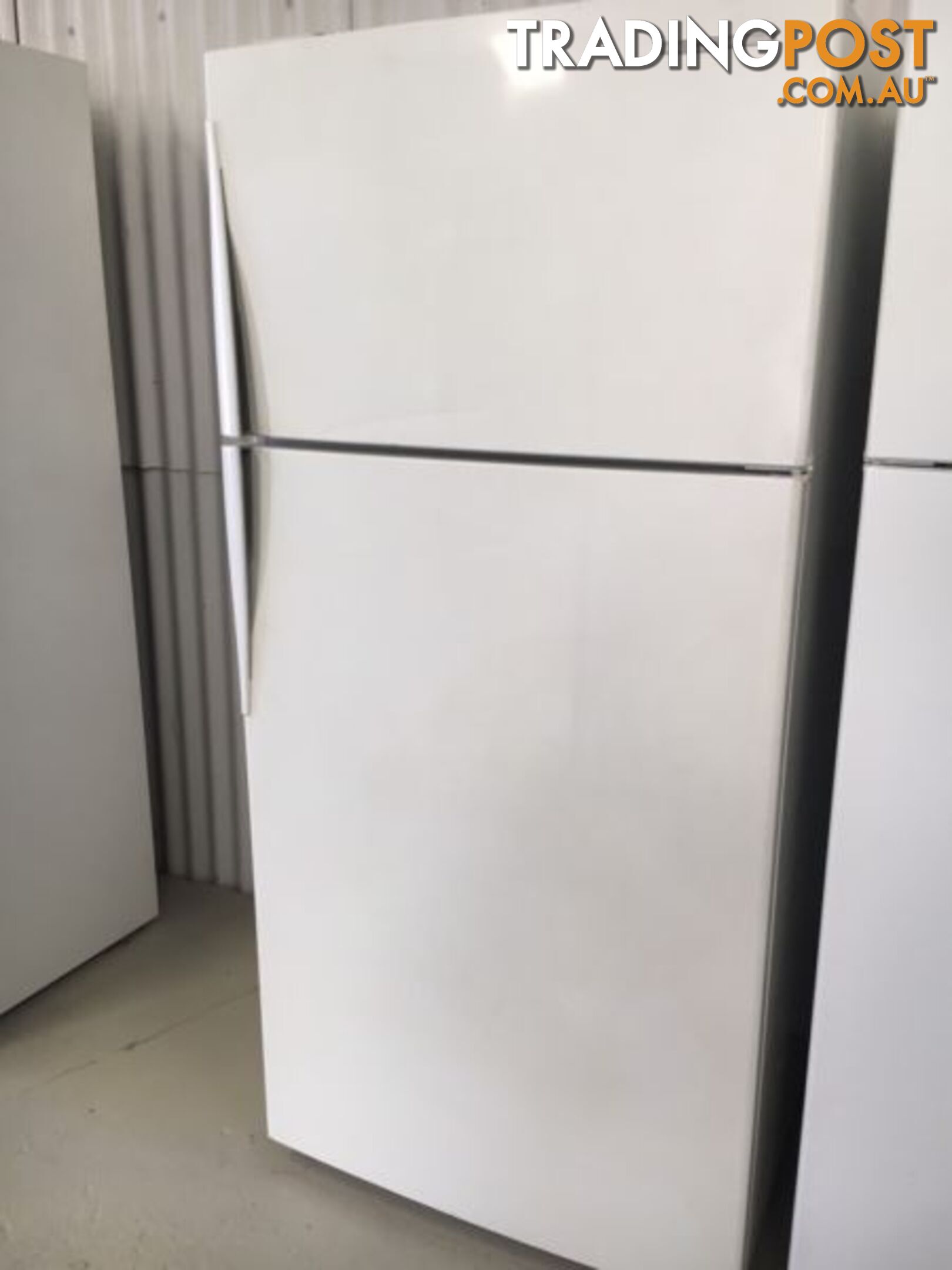 517l Westinghouse fridge freezer DELIVERY WARRANTY