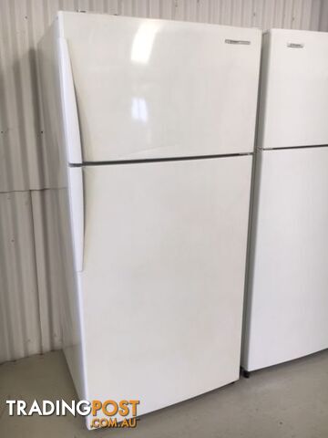 517l Westinghouse fridge freezer DELIVERY WARRANTY