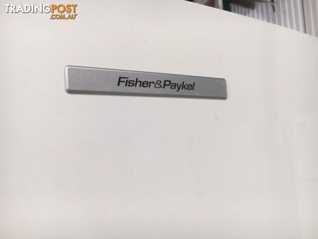 517l Fisher&Paykel fridge freezer DELIVERY WARRANTY - photo 5 of 7