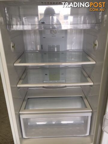 395l Samsung fridge freezer DELIVERY WARRANTY