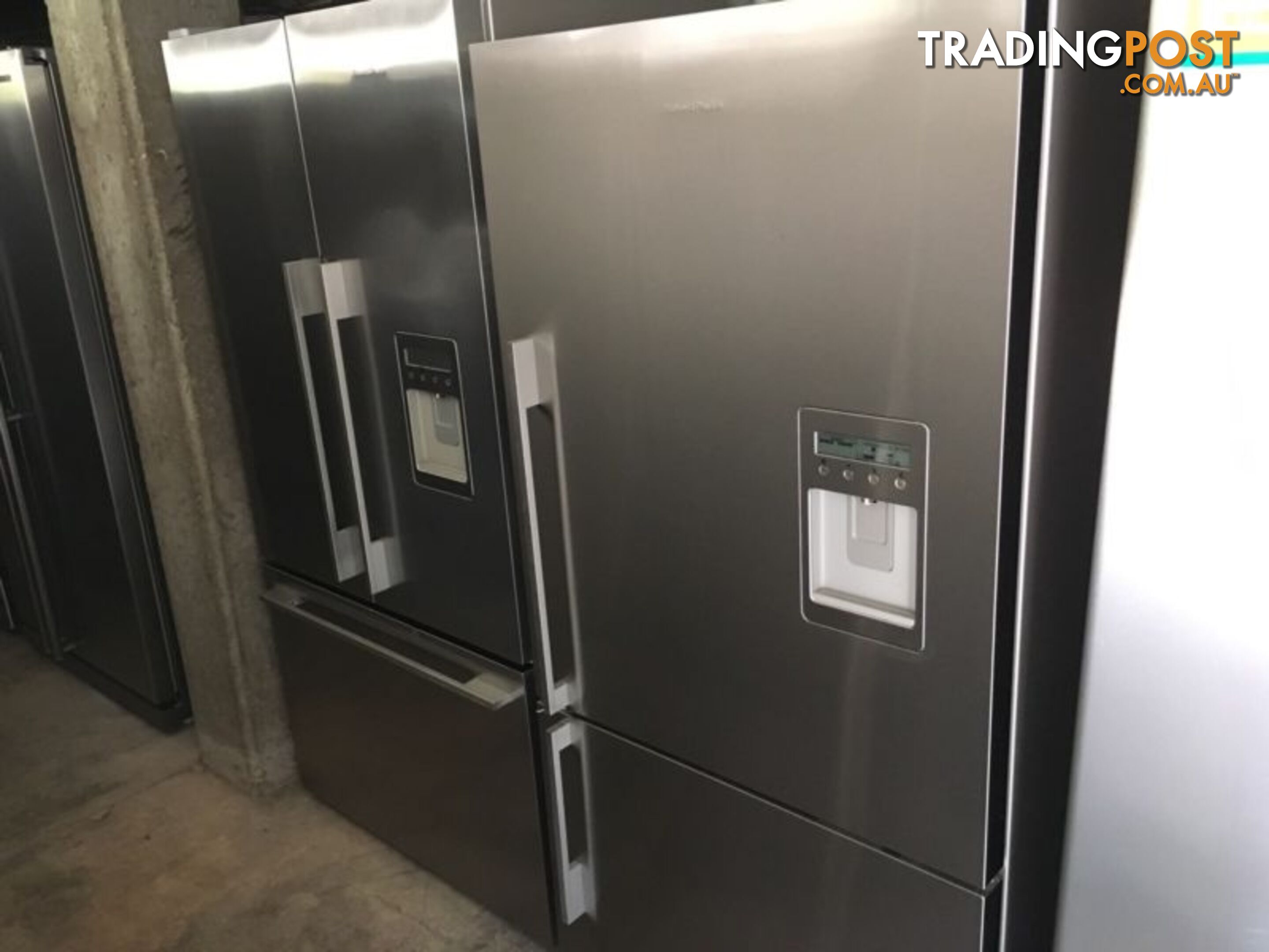 STAINLESS STEEL FRIDGES FOR SALE IN GEEBUNG DELIVERYWARRANTY