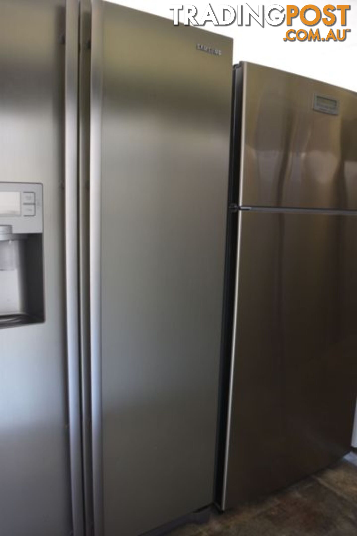 STAINLESS STEEL FRIDGES FOR SALE IN GEEBUNG DELIVERYWARRANTY