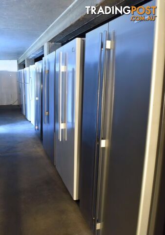 Side by side fridges @ Geebung DELIVERY WARRANTY - photo 4 of 10