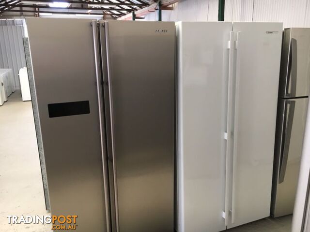 Side by side fridges @ Geebung DELIVERY WARRANTY - photo 3 of 10