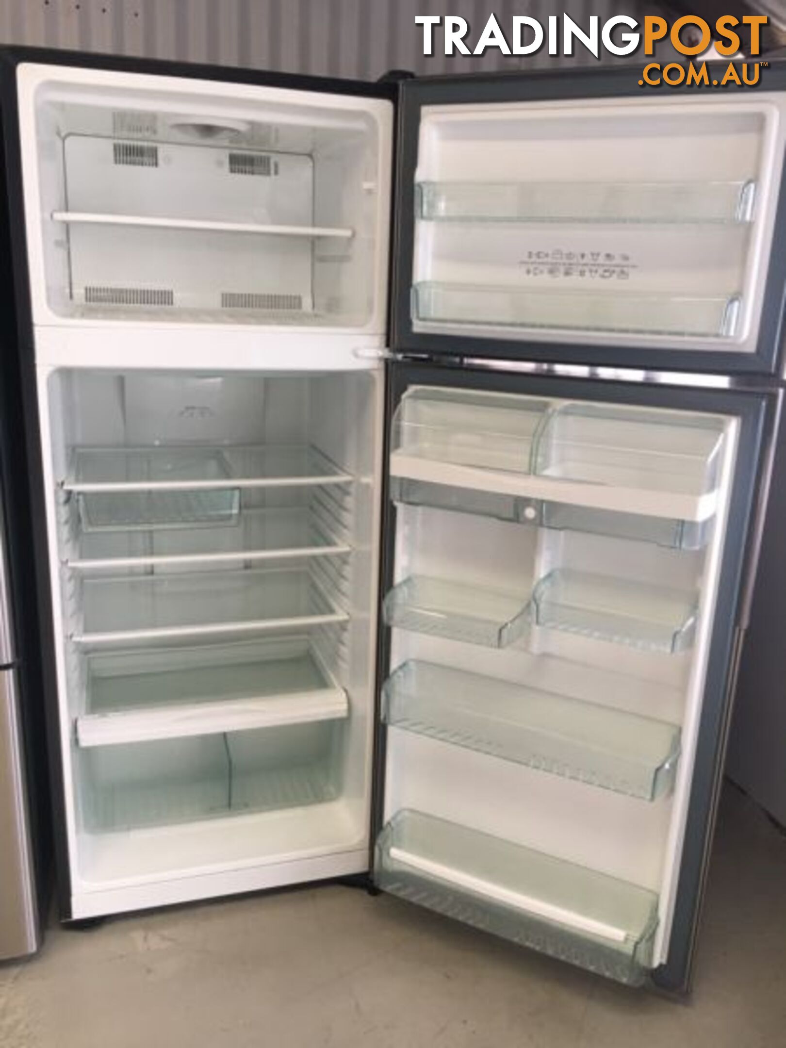 440l Westinghouse fridge freezer DELIVERY WARRANTY