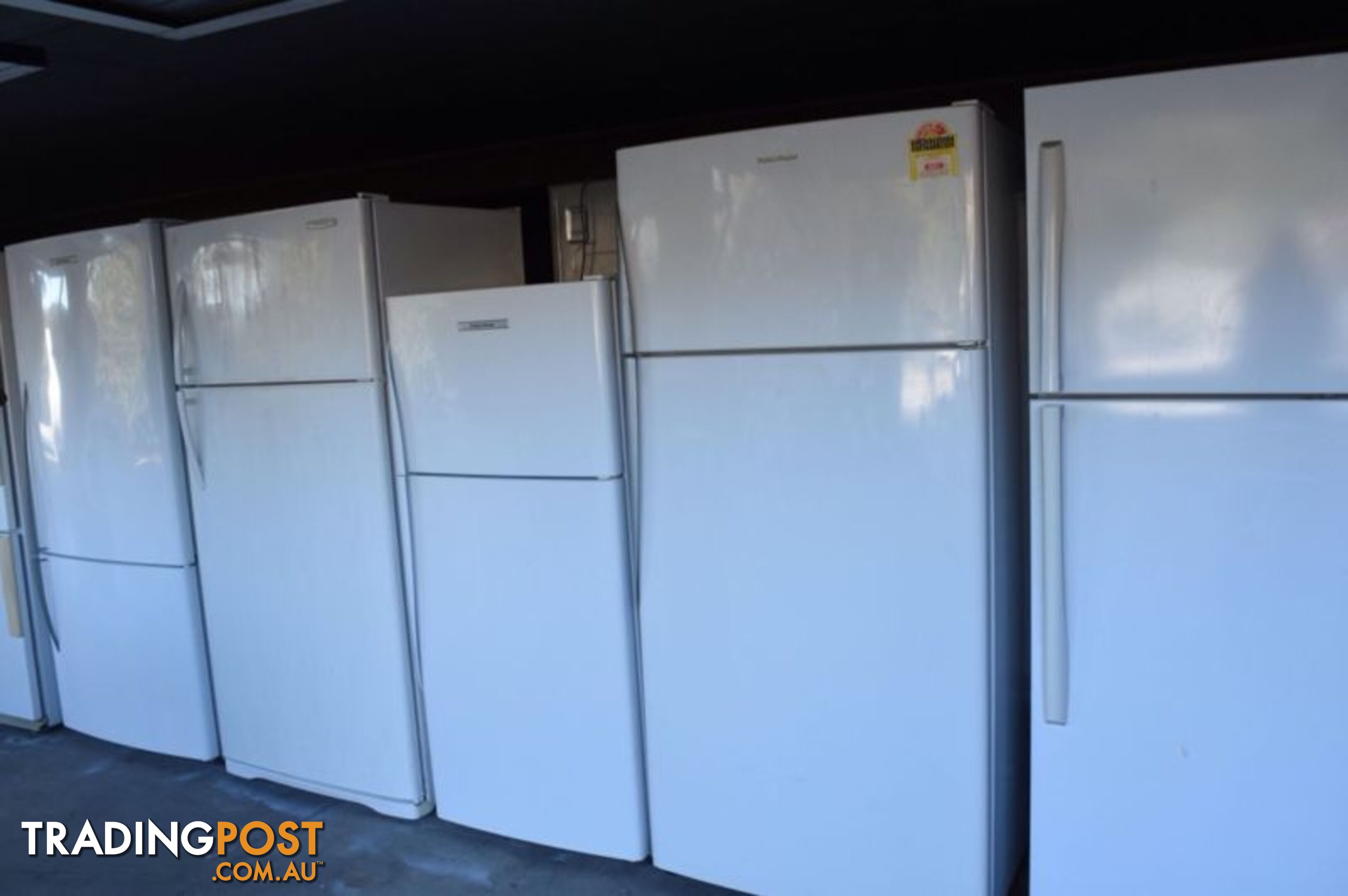 BIG FRIDGE SALE IN GEEBUNG DELIVERY WARRANTY