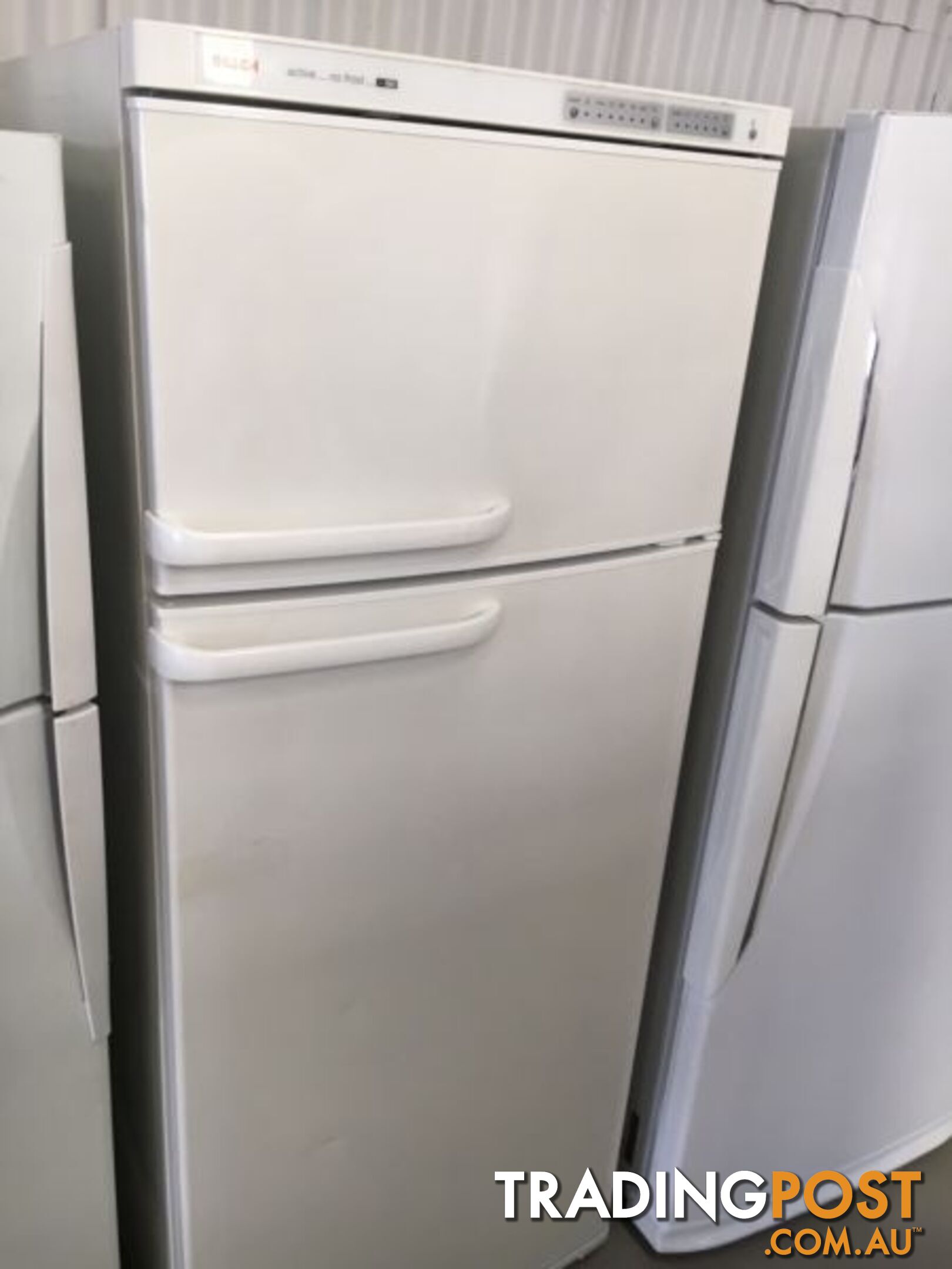 467l Bosch fridge freezer DELIVERY WARRANTY