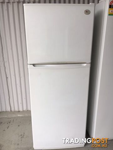 432l Lg fridge freezer DELIVERY WARRANTY